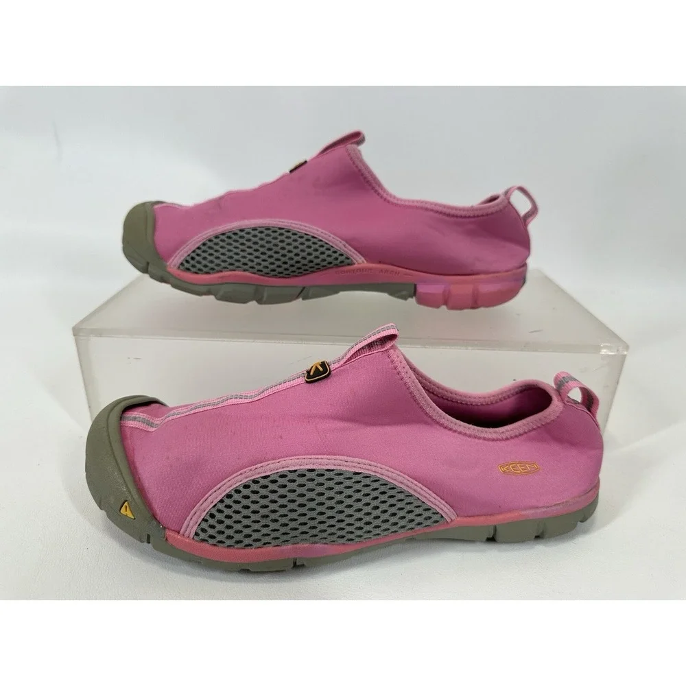 Keen CNX Kids Size 6 Pink Neoprene Slip On Water‎ Shoes